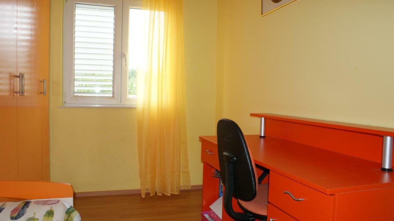 Apartment Anamaria Sibenik Exterior photo